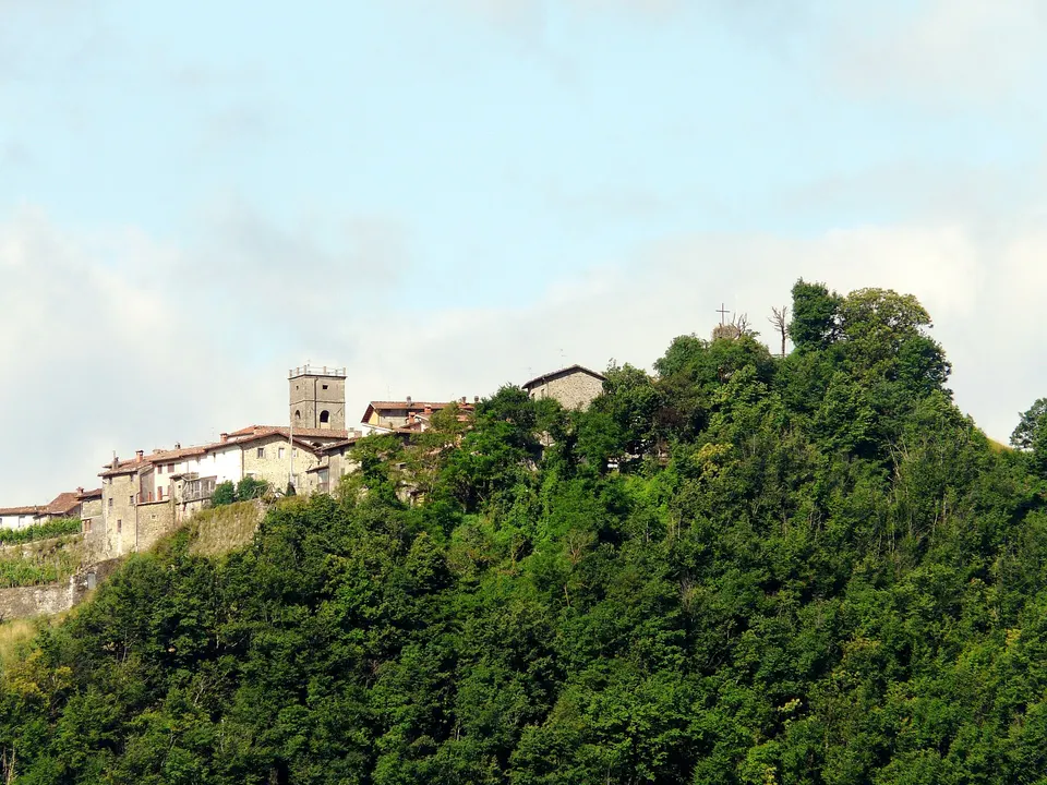 Valle del Serchio, grande affluenza per la Festa della Castagna e quella della Zucca
