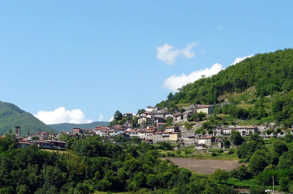 Panorama di Sillano, Toscana, Italia