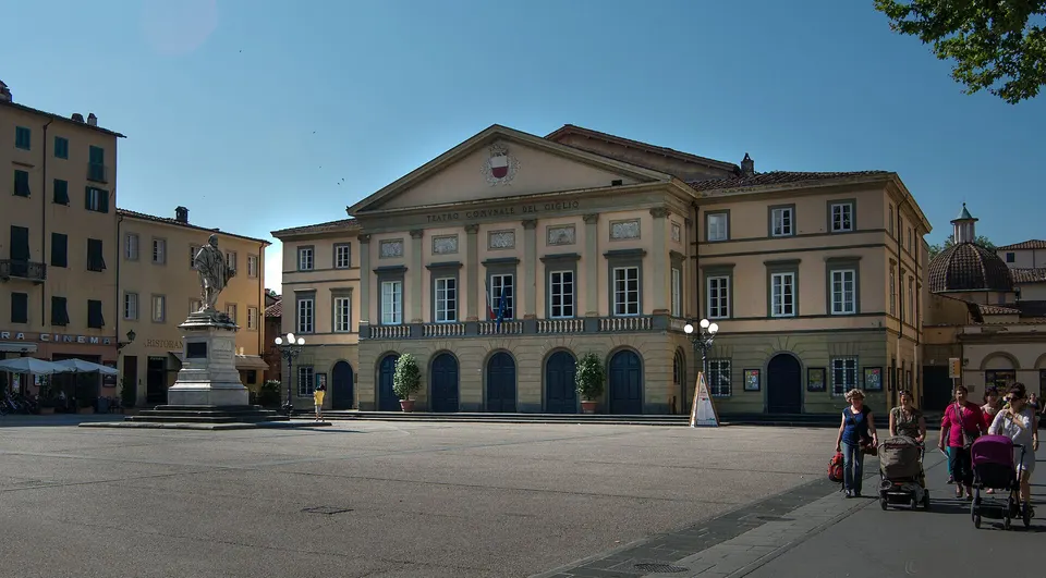 Lucca, Teatro del Giglio