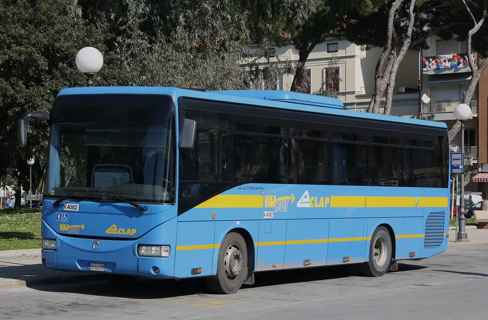 Italy, Lucca, CLAP suburban Irisbus Crossway.