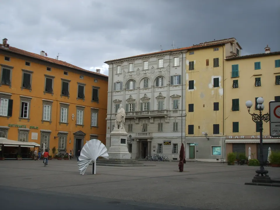 Lucca, piazza del giglio